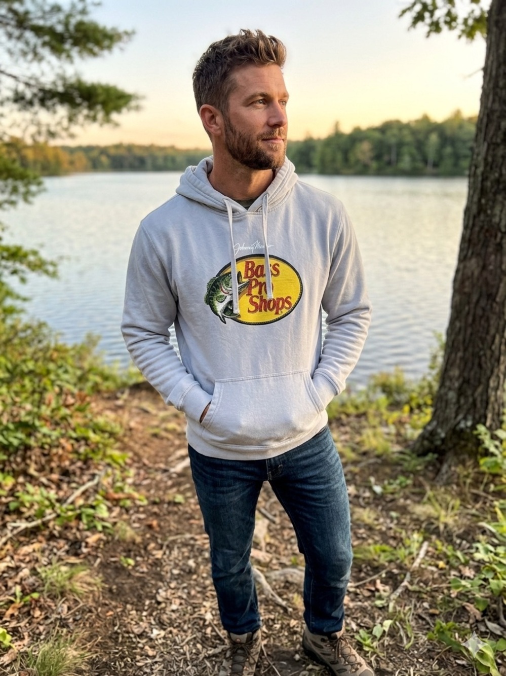 Bass Pro Shops Men's Light Gray Logo Hoodie